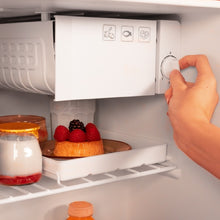 Carica l'immagine nel visualizzatore di Gallery, Bolero Coolmarket Tt Origin 45 Black E-05