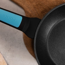 Carica l'immagine nel visualizzatore di Gallery, Polka Platinum 26 Bucket Thunder-02