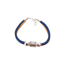 Carica l&#39;immagine nel visualizzatore di Gallery, Bracciale Unisex intrecciato in sughero Sardo Blu
